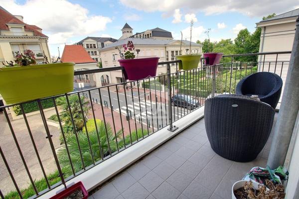Appartement Le Plessis Robinson 2 pièce(s) 47 m2