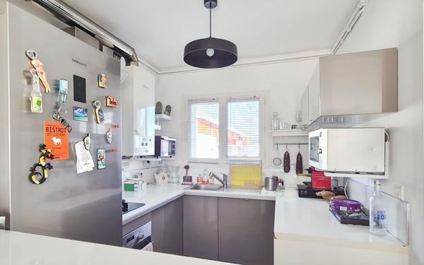 Appartement à vendre    3 pièces • 56,04 m2 Le Pradet
