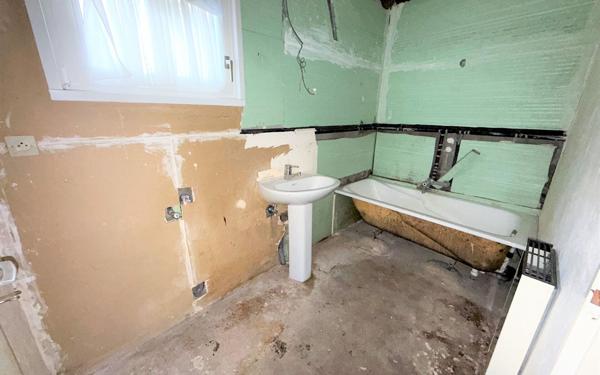 Maison à vendre    3 pièces • 68 m2 Algrange