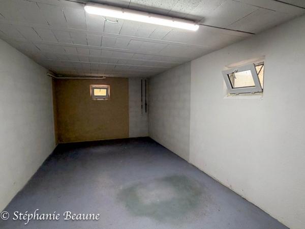 Ermont, maison sur un sous-sol total, 3 chambres, possibilité 5, à deux pas de la gare.