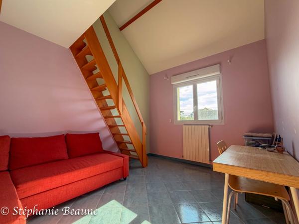 Ermont, maison sur un sous-sol total, 3 chambres, possibilité 5, à deux pas de la gare.