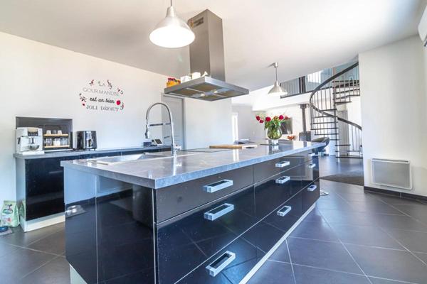Maison Chabris 6 pièce(s) 165 m2