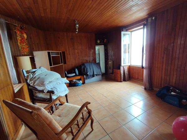 Immeuble 3 pièces 132 m2