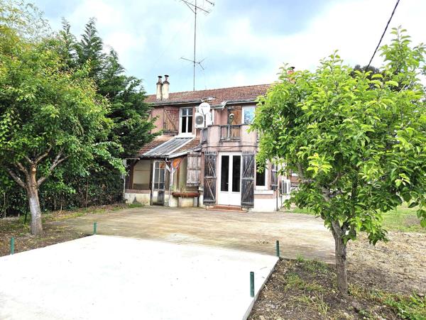 Vianne (47230) EXCLUSIVITÉ VIANNE (47) - MAISON MITOYENNE - 90M² - 5 PIÈCES - 3 CHAMBRES - BUREAU - TERRASSES - TERRAIN 540M²