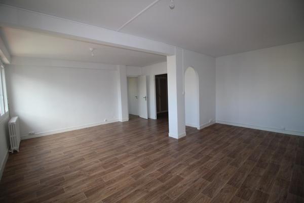 Beau T4 entièrement rénové - vue imprenable sur l'ADOUR