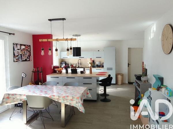 Maison à vendre 3 pièces 77 m² Le Poiré-sur-Vie