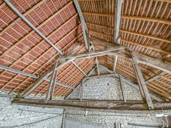 Propriété à fort potentiel – 15 minutes de Châtellerault