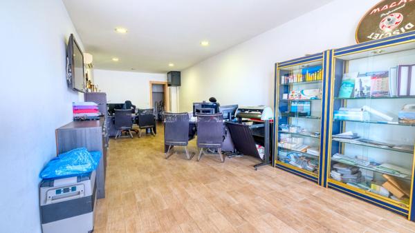 Murs commerciaux Biguglia - La Marana 2 pièce(s) 50 m2