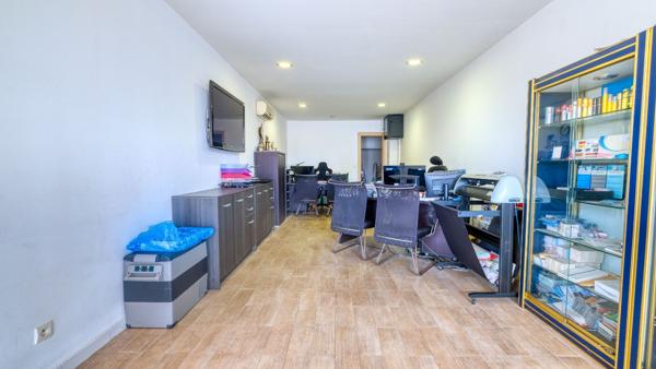 Murs commerciaux Biguglia - La Marana 2 pièce(s) 50 m2