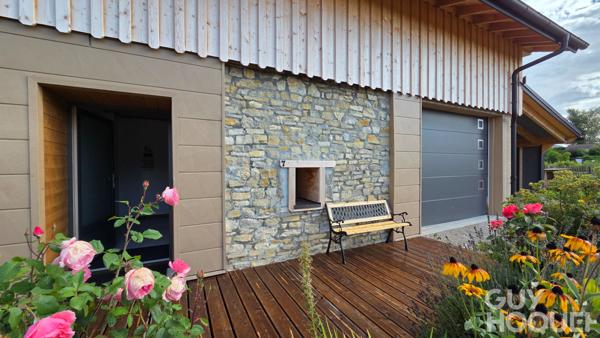 A VENDRE FERME RENOVEE TERRAIN GARAGE CARPORT