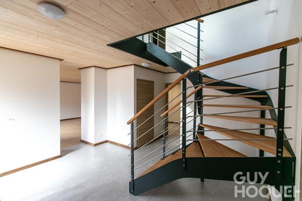 A VENDRE FERME RENOVEE TERRAIN GARAGE CARPORT