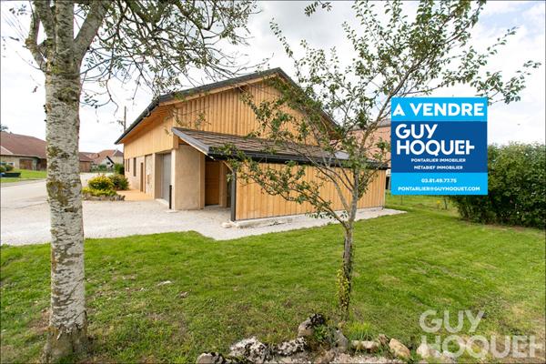 A VENDRE FERME RENOVEE TERRAIN GARAGE CARPORT