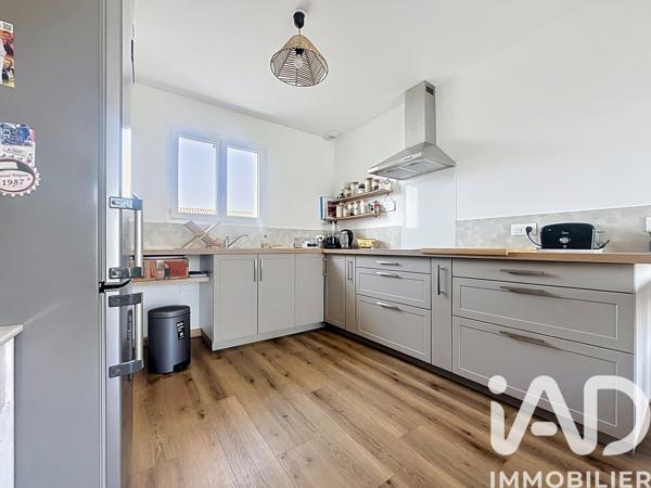Maison à vendre 5 pièces 82 m² Échillais