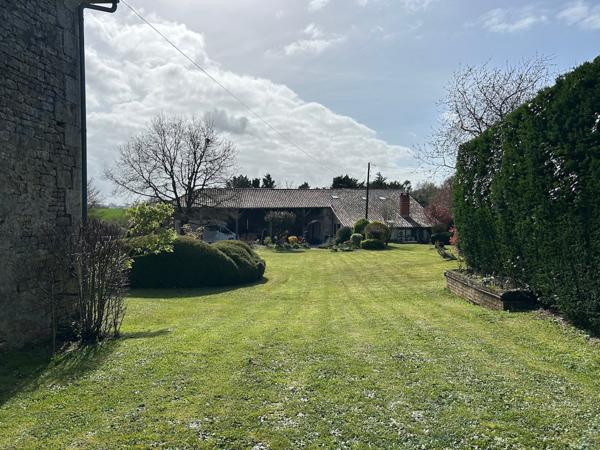Stunning French Country Property with Heated Pool, Barn and 3,850 m² of Land