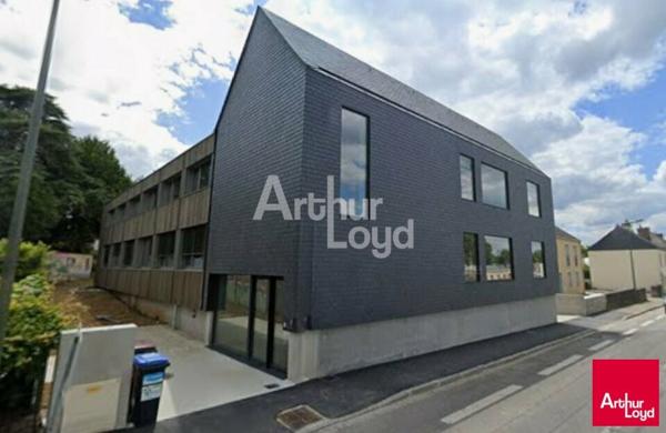 CHATEAUBOURG - BUREAUX A VENDRE