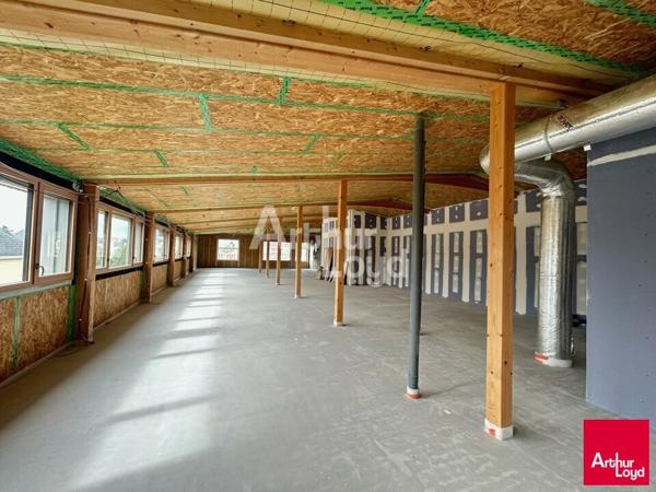 CHATEAUBOURG - BUREAUX A VENDRE