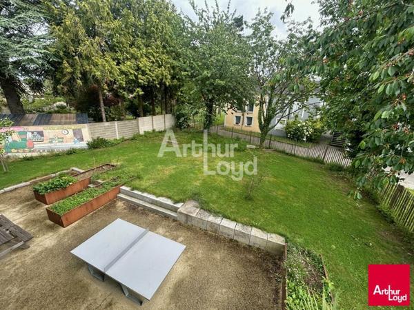 CHATEAUBOURG - BUREAUX A VENDRE