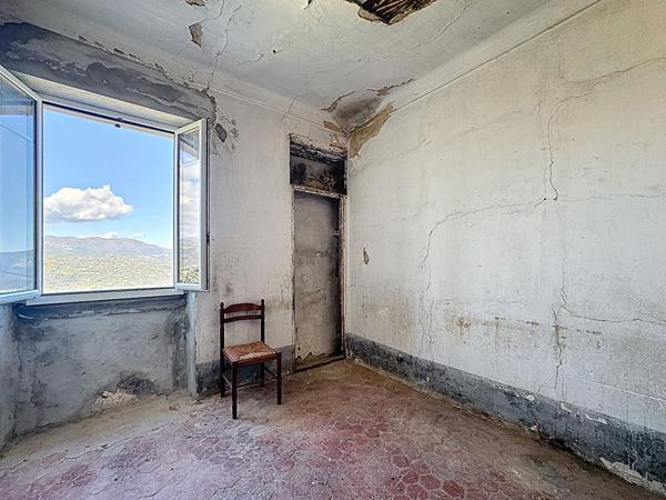 Achat maison Châteauneuf-Villevieille - 7 pièce(s) - 170 m² - 590 000 €