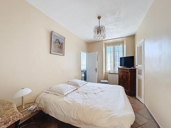 Achat maison Châteauneuf-Villevieille - 7 pièce(s) - 170 m² - 590 000 €