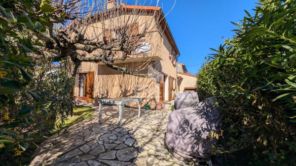 Aucamville Maison 5 pièces 110 m2 - garage 27 m²