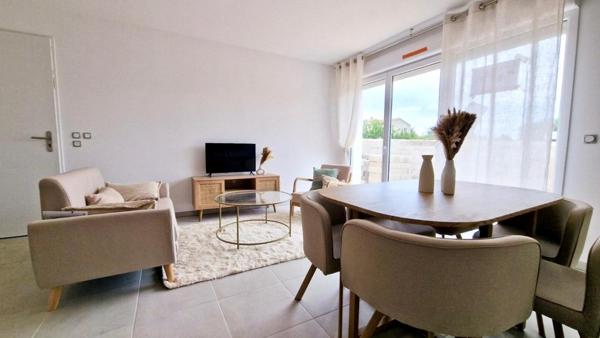 Maison 3 pièces avec jardin privatif et deux places de parking