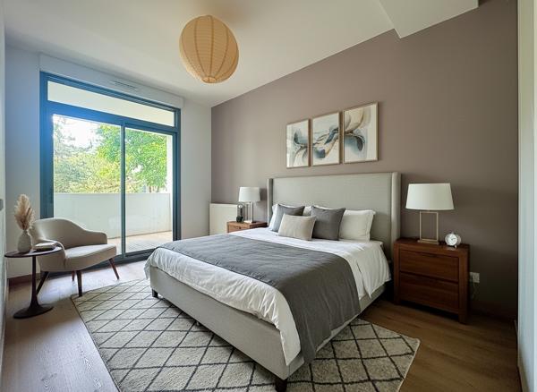 Appartement de 75m² - Extérieur et parking - Jardin Botanique , Bordeaux