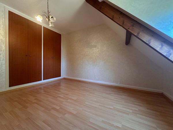 Maison Saint Sulpice 4 pièce(s) 120 m².