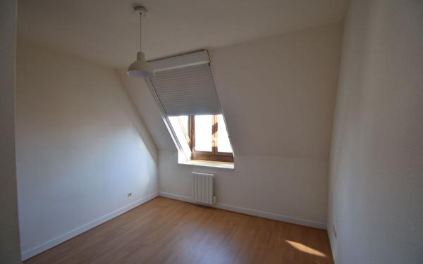Appartement à vendre    2 pièces • 38 m2 Cosne-Cours-sur-Loire