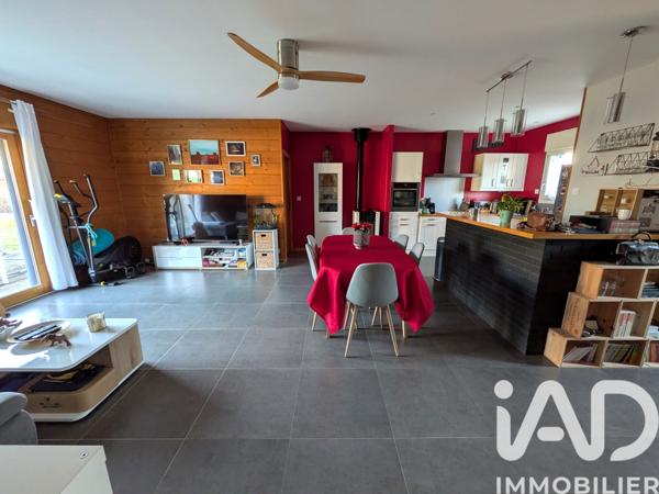Location maison 3 pièces 83 m² Pernay