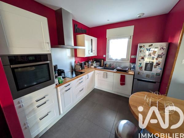 Location maison 3 pièces 83 m² Pernay