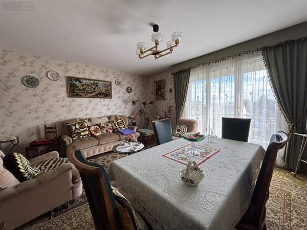 Appartement à vendre à Tours dans l'Indre-et-Loire (37100), ref : 37037/393 TOURS Nord - Saint CYR