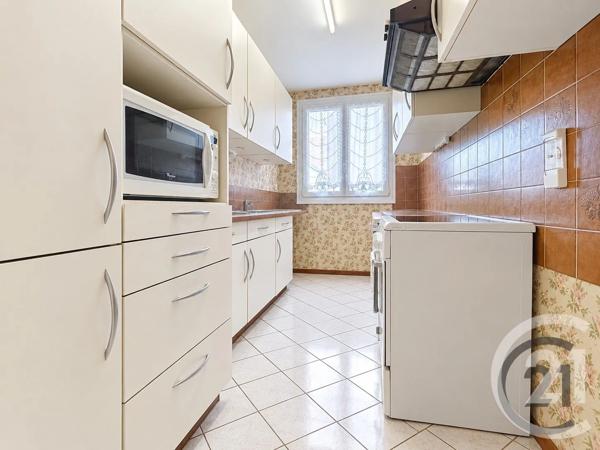 Appartement à vendre  3 pièces - 60,56 m 2   CHALONS EN CHAMPAGNE  - 51