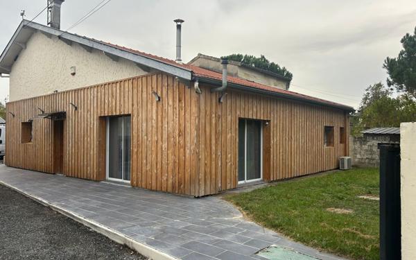 Maison à vendre    5 pièces •  Izon