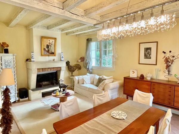 Domaine rénové avec gîte dans l’ouest de la Dordogne