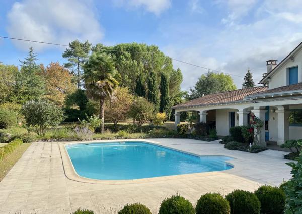 Domaine rénové avec gîte dans l’ouest de la Dordogne