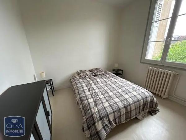 Appartement à louer 2 pièces 33.89m² Tours (37000)