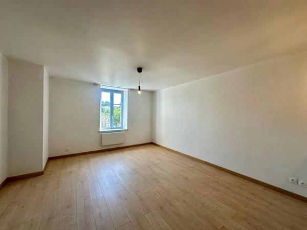 APPARTEMENT UNE CHAMBRE PROCHE DU CENTRE-VILLE