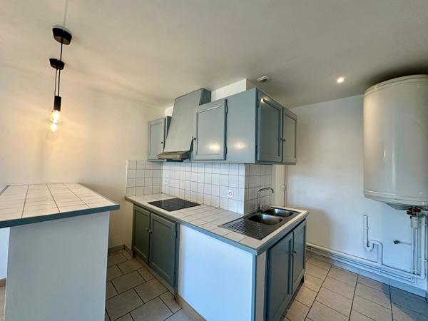 APPARTEMENT UNE CHAMBRE PROCHE DU CENTRE-VILLE