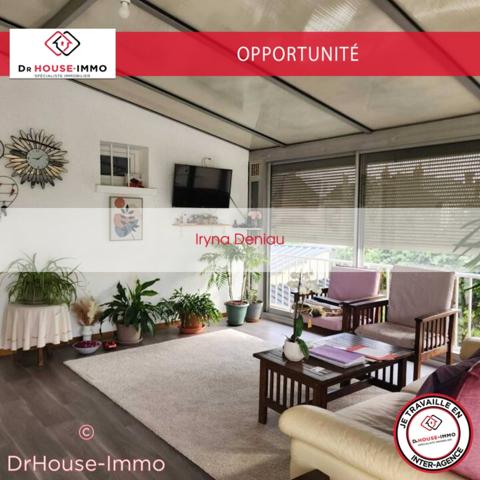 Immeuble à vendre 10 pièces de 210 m²