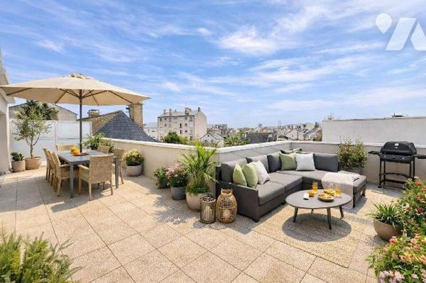 NOUVEAUTÉ ? ÉTUDE TRENTE CINQ NOTAIRES
RARE À LA VENTE ? APPARTEMENT T5 AVEC TERRASSES ? RENNE...