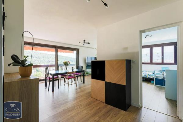 Appartement à vendre 4 pièces 83m² Échirolles (38130)