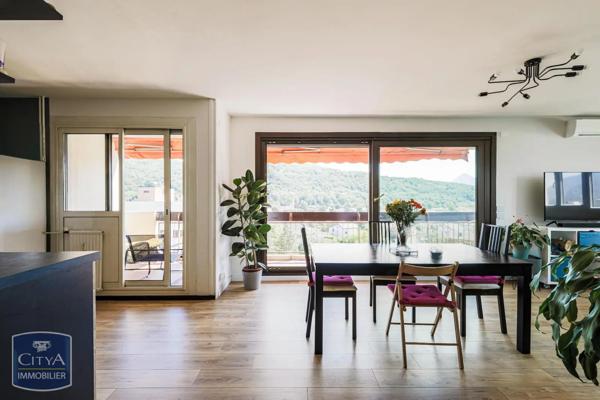 Appartement à vendre 4 pièces 83m² Échirolles (38130)