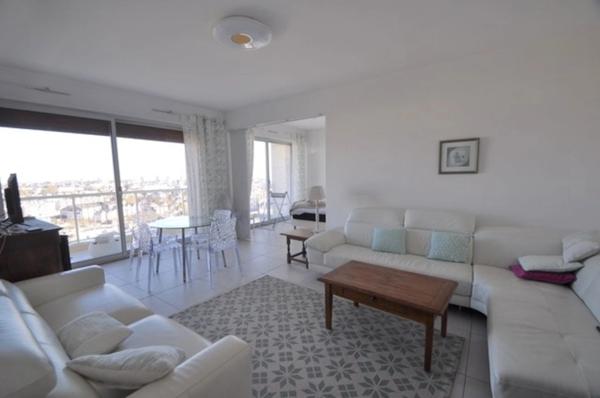 Appartement à vendre 3 pièces ANGERS (49), grand appartement + cave et garage
