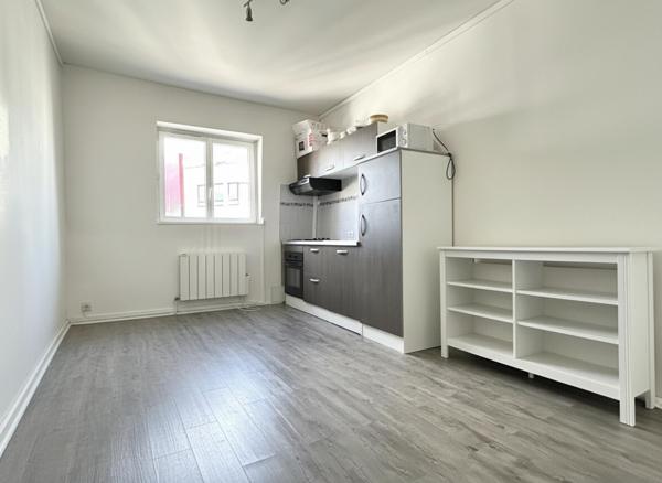 A VENDRE : T2 à LILLE • Liberte / nationale • 144 000 € FAI • Réf. 1389