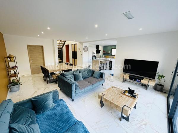 Villa T5 3 faces de 125m2 sur parcelle de 327m2 à Toulouges