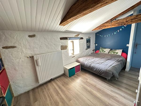 Maison en pierre 154 m² à vendre dans un hameau d'Aizenay