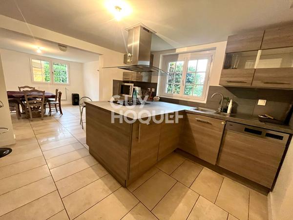 Belle maison familiale 229 m² à Crépieux-la-Pape