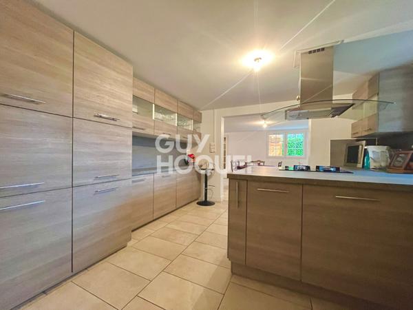 Belle maison familiale 229 m² à Crépieux-la-Pape