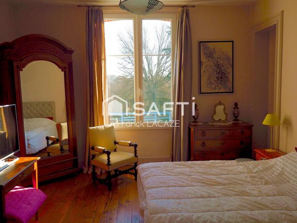 Demeure de caractère 190 m² avec jardin et piscine