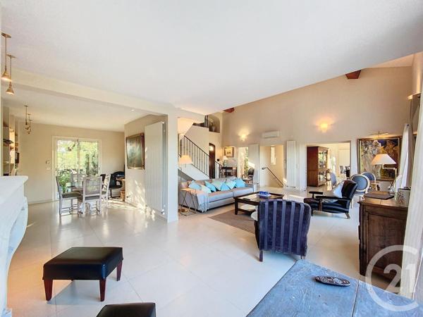 Maison à vendre  9 pièces - 294,94 m2 ANTIBES - 06